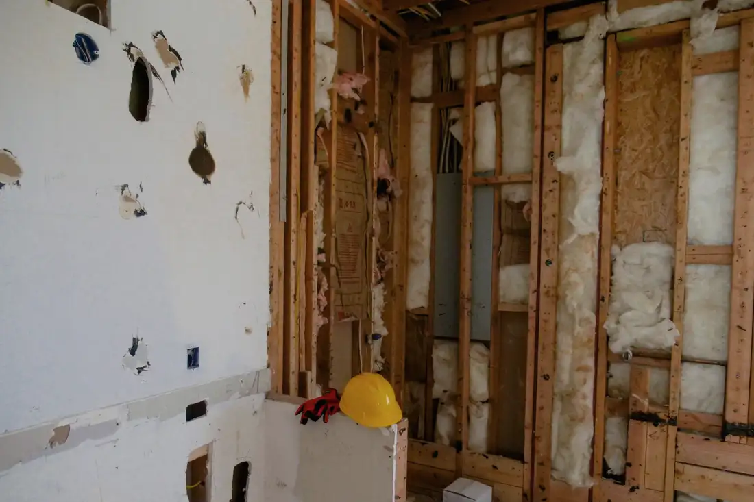 Open framing with insulation